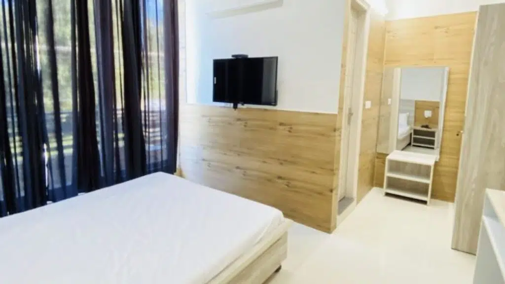 Safe Stay homes & Serviced Apartment