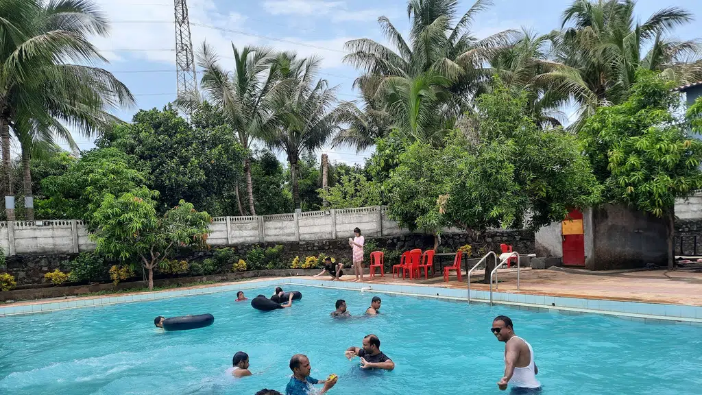 Kanchan Farmhouse and Resort