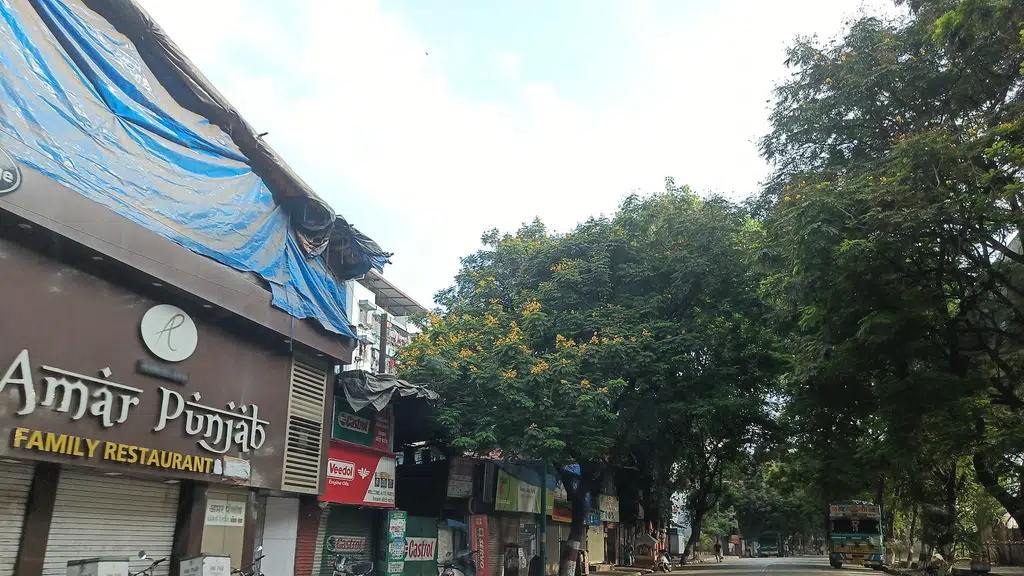 Mantra Restaurant & Bar
