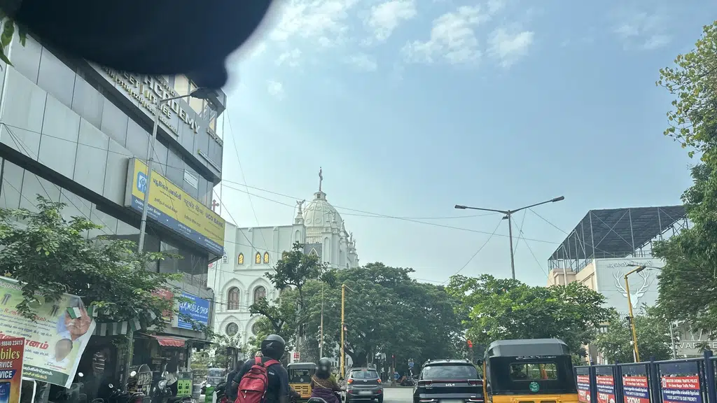 Axis Bank Shanthi Colony Branch