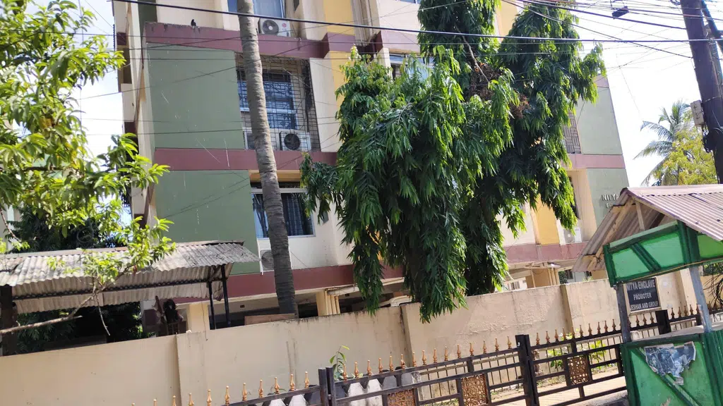 Rodalee Apartments