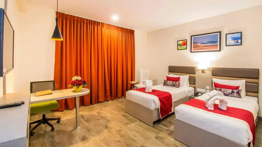 Mantris Hotel