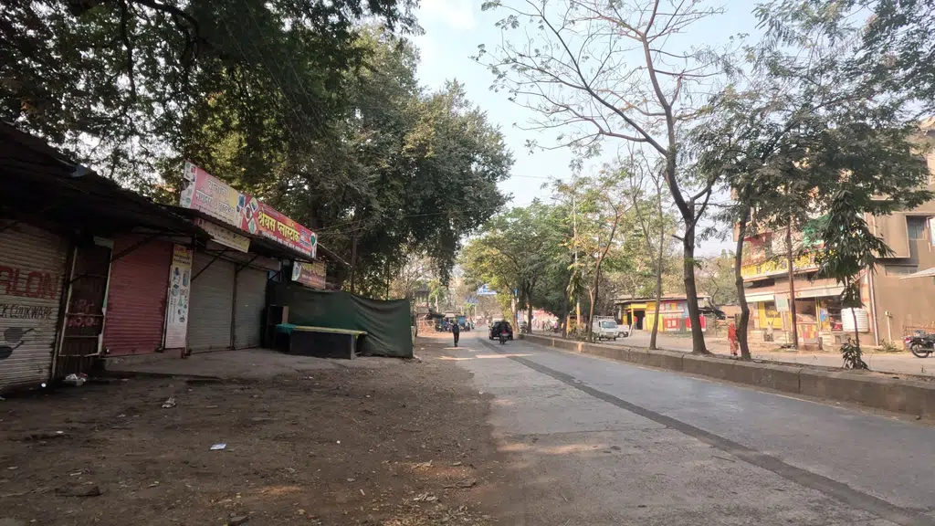 Kamal Army Stores
