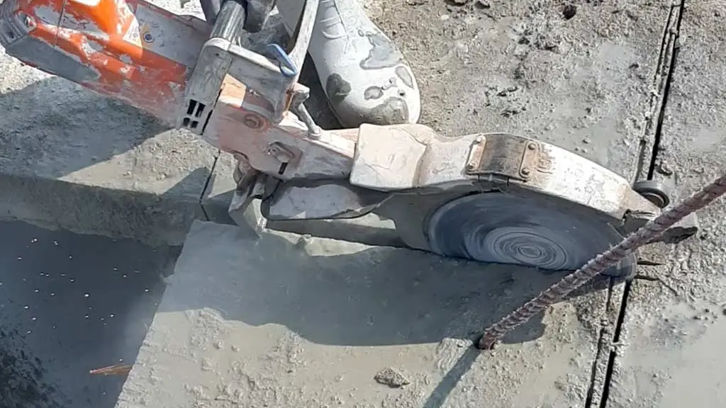 Sri Kavi Building Demolisher