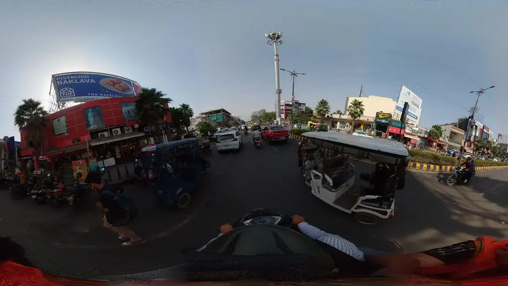 Vinayak City Square