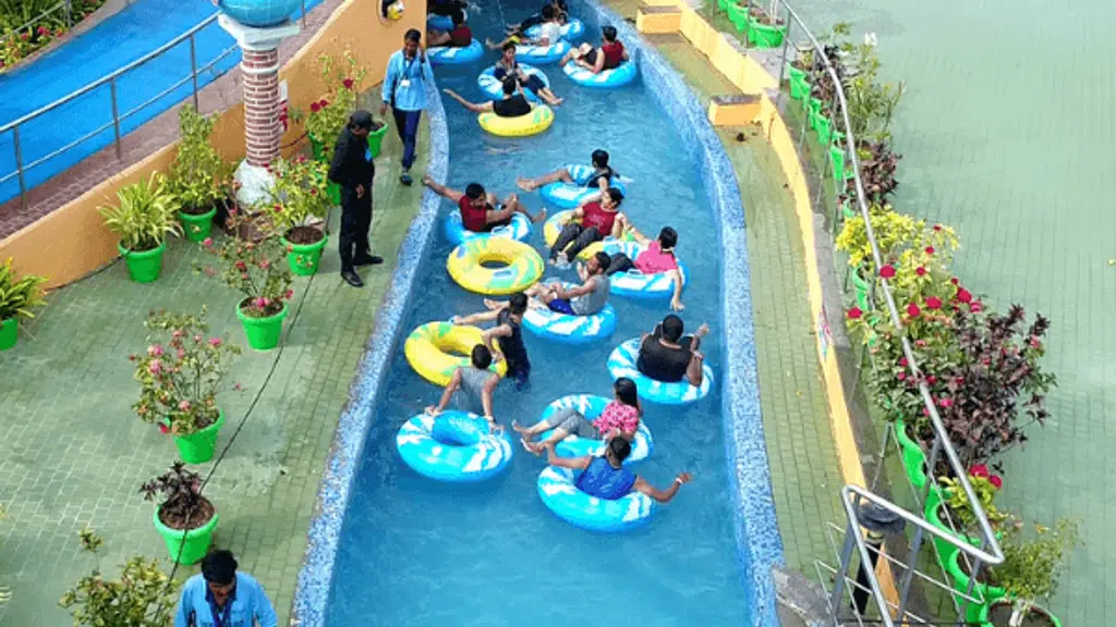 Wet'nJoy Water Park Shirdi