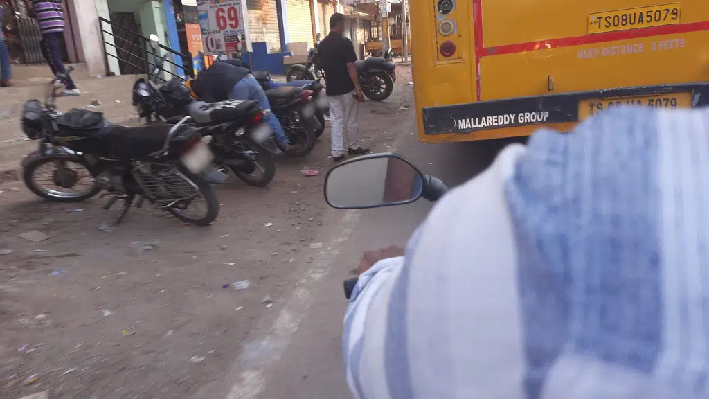 Karni Karpa Namkin and Chat Bhandar