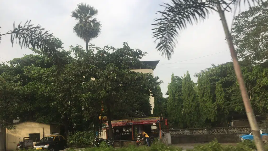 Helmet Plaza
