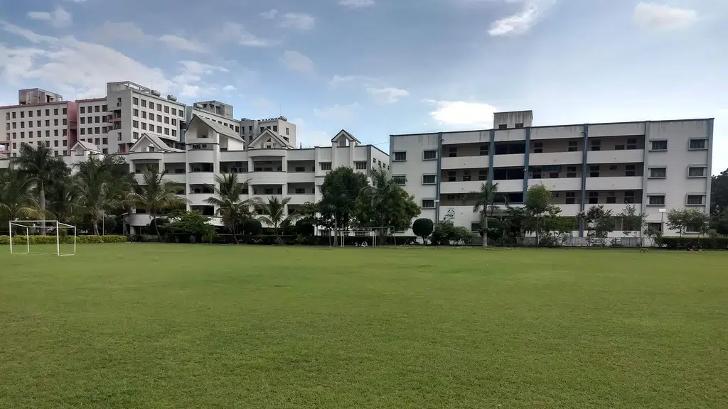 G. S. Moze College of Engineering