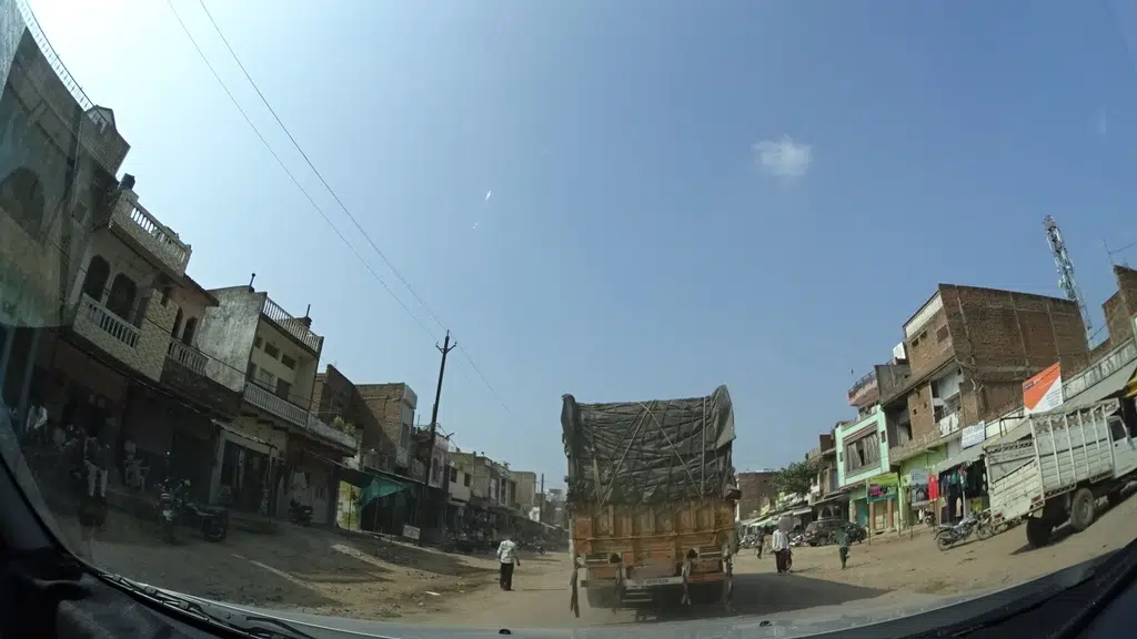 लक्ष्य कंप्यूटर बड़ामलहरा