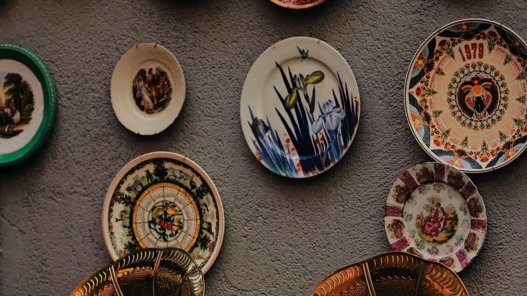 Moghal arts - The Antique Store