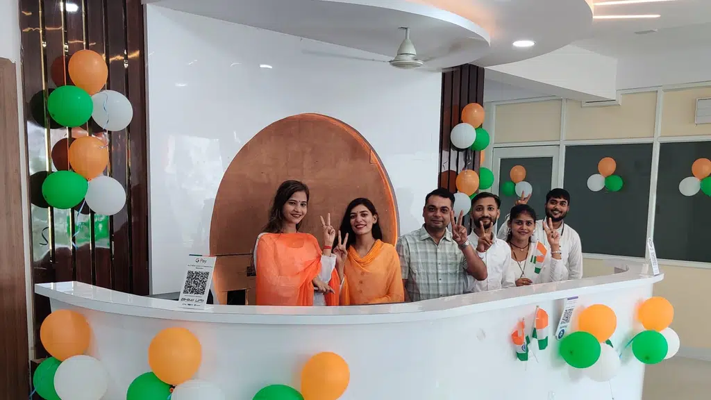 Gastro World & Liver Centre