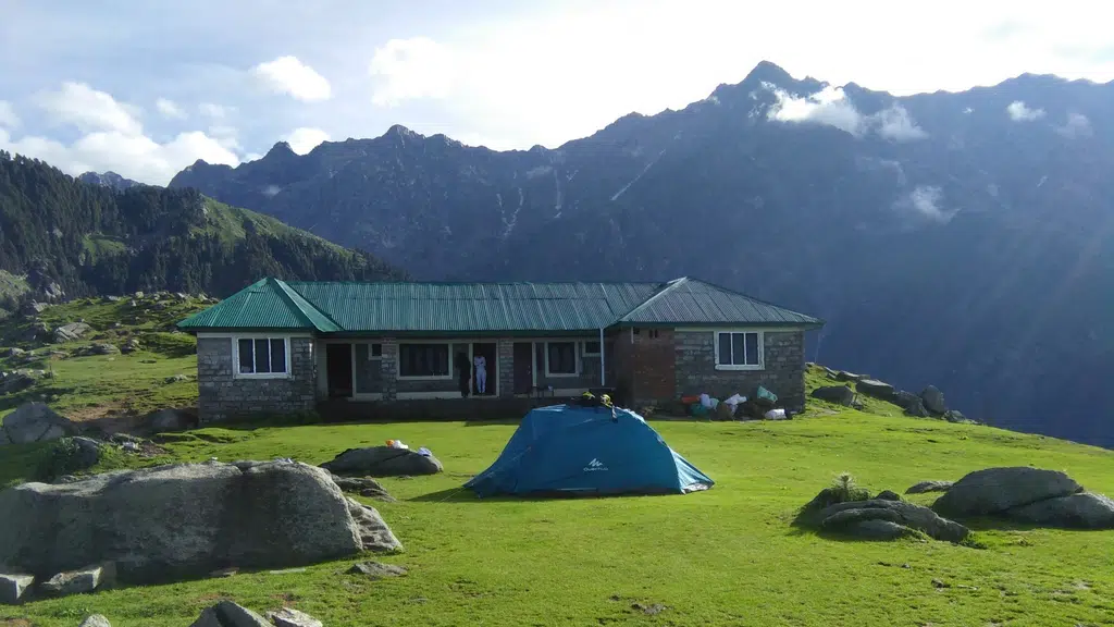 Kareri Lodge