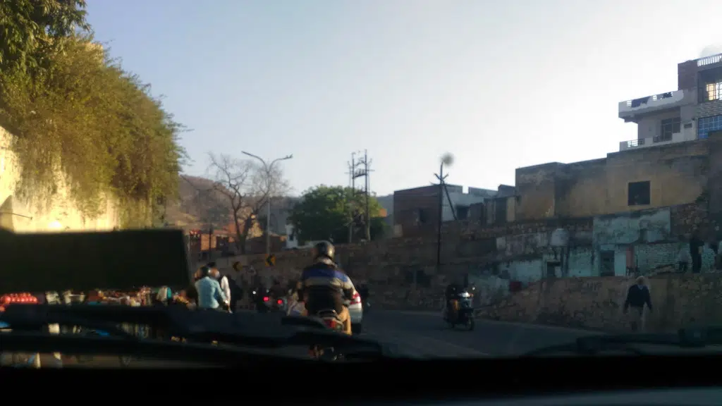 Mosque Ghat Ki Guni