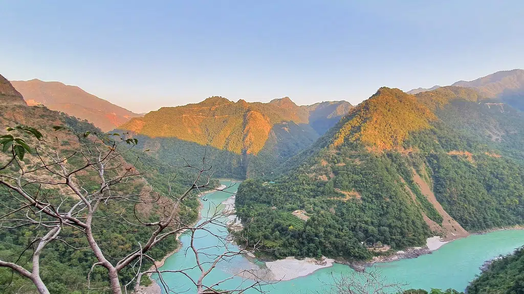 Aashraya on the Ganga