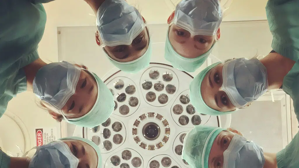 Visitech Eye Centre - Retina Specialists, Lasik Surgery | Eye Care