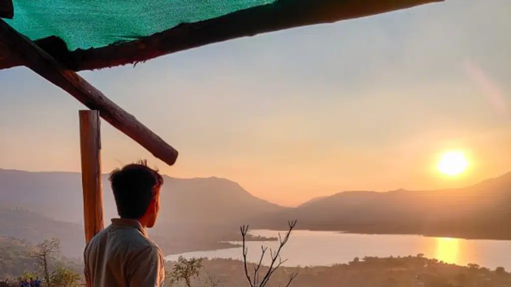 Pawana Lakeside Camping