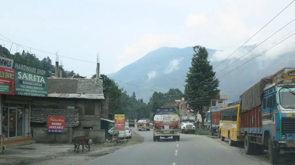Shangri Bag Ramshilla Bus Stop