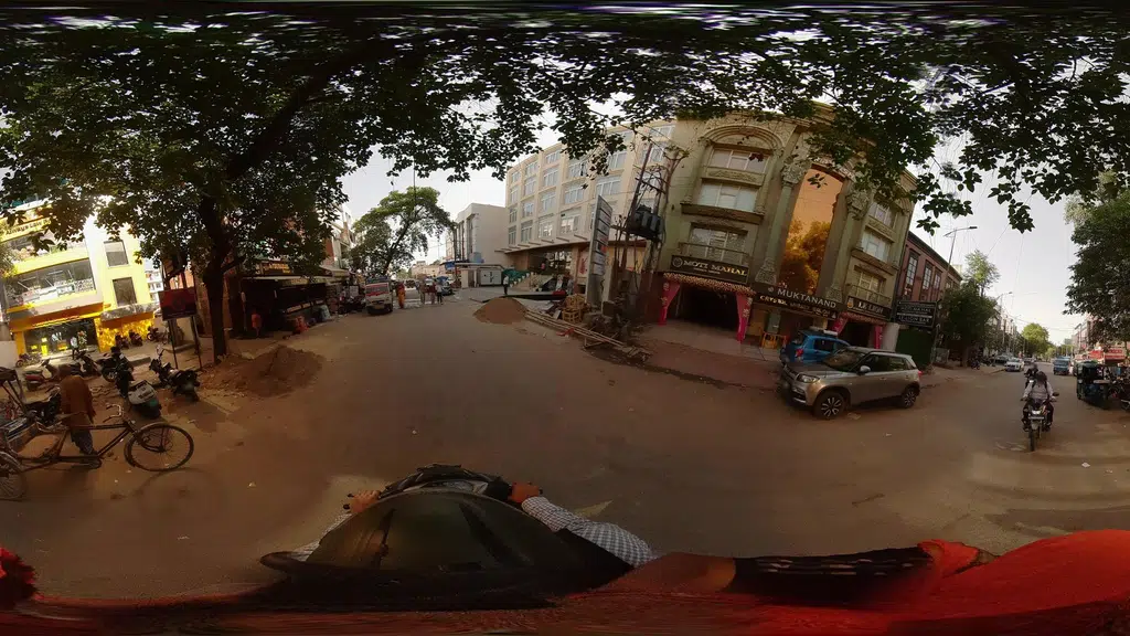 Muktanandam Moti Mahal Delux