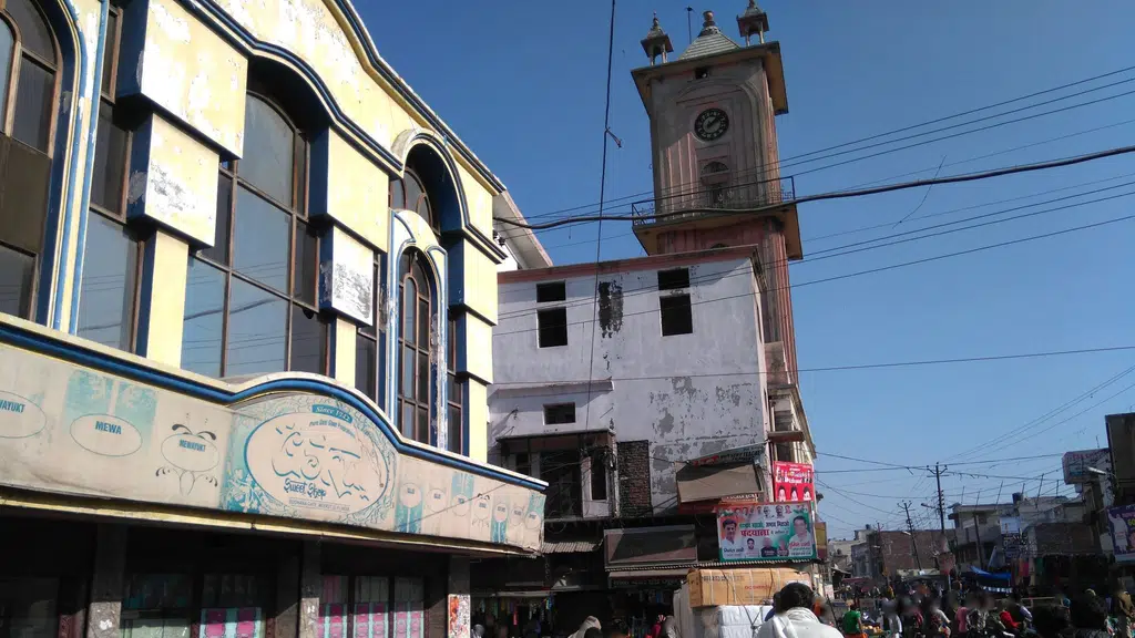 Old Meerut Namkeen Bhandar