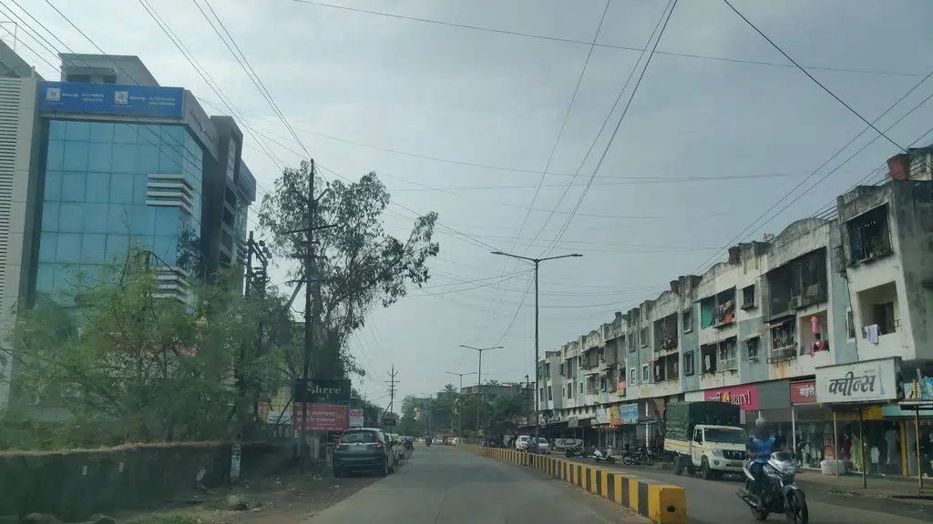 Naik Ford