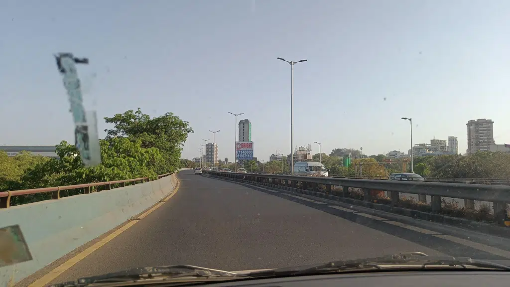 Mpt Toll Plaza