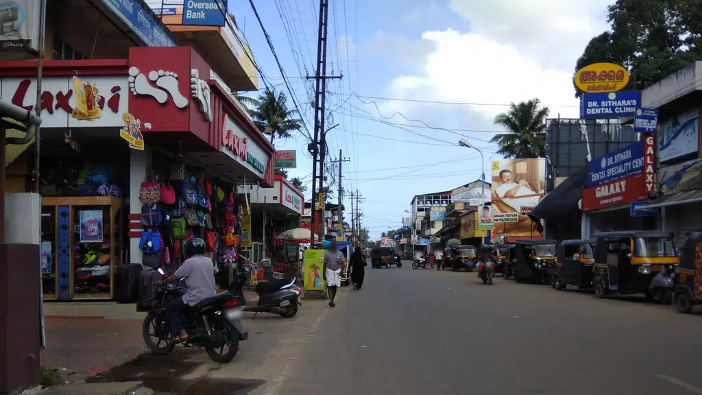 Koodalmanikyam Gopuram