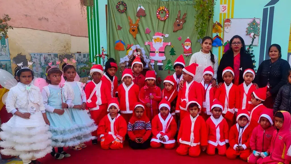 Kids Kingdom English High School