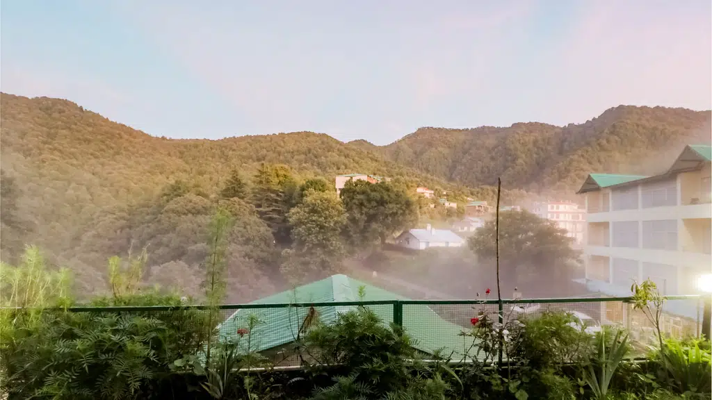 OYO Hotel Amigo Near Appu Ghar