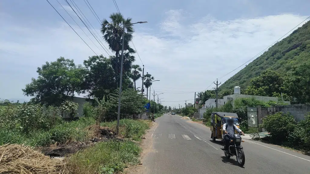 Saroja Motors