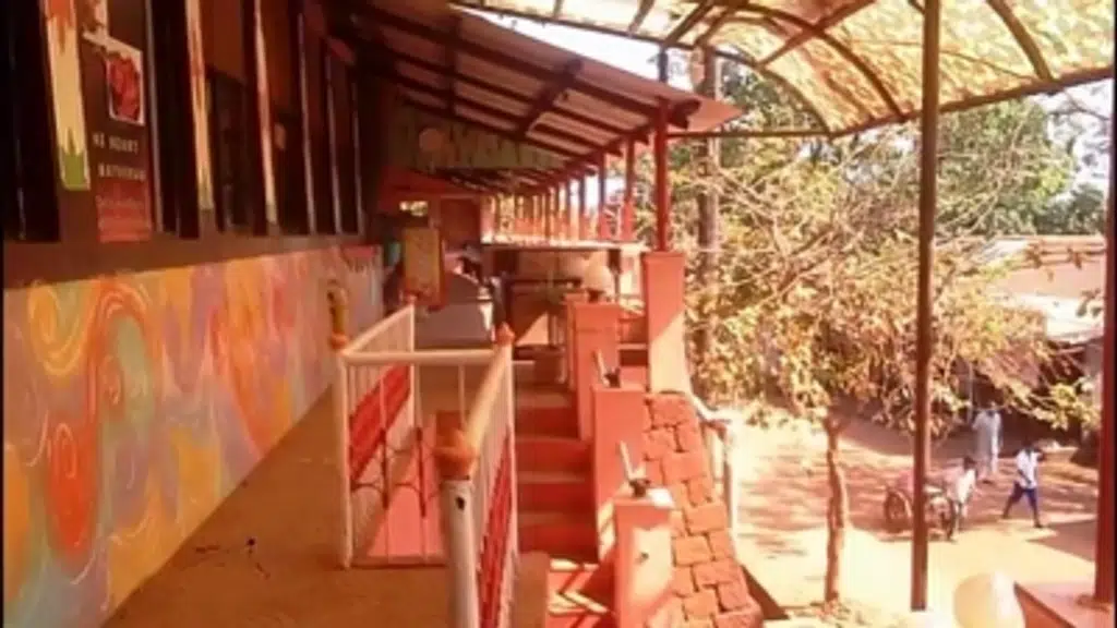 Gujarat Bhavan Hotel