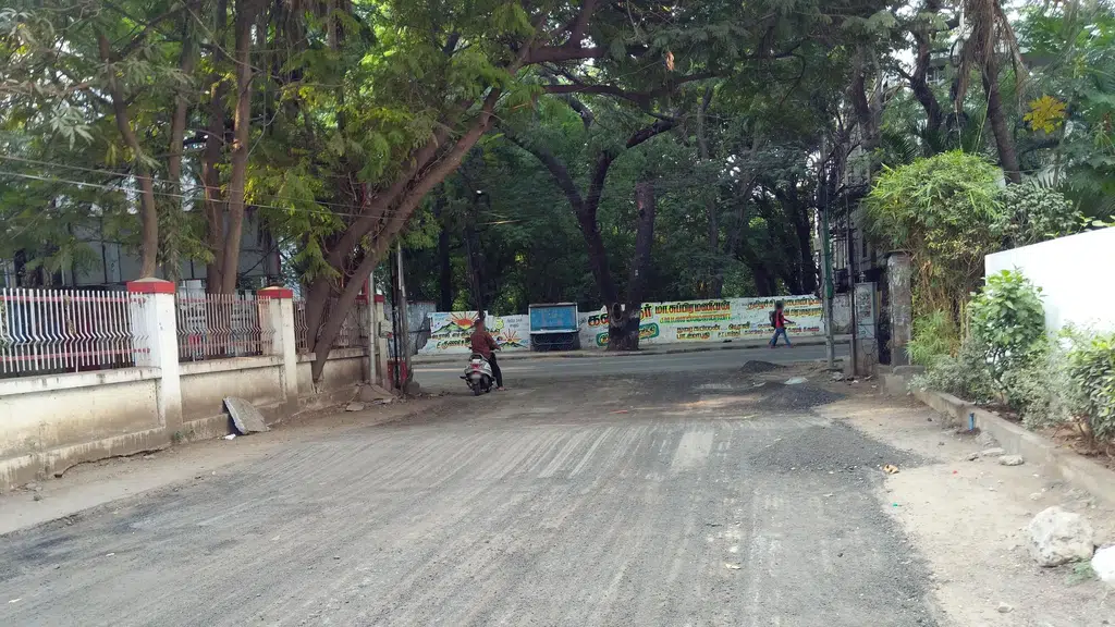 5th Street Parking