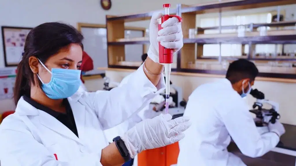 Parbhu pharmacy academy