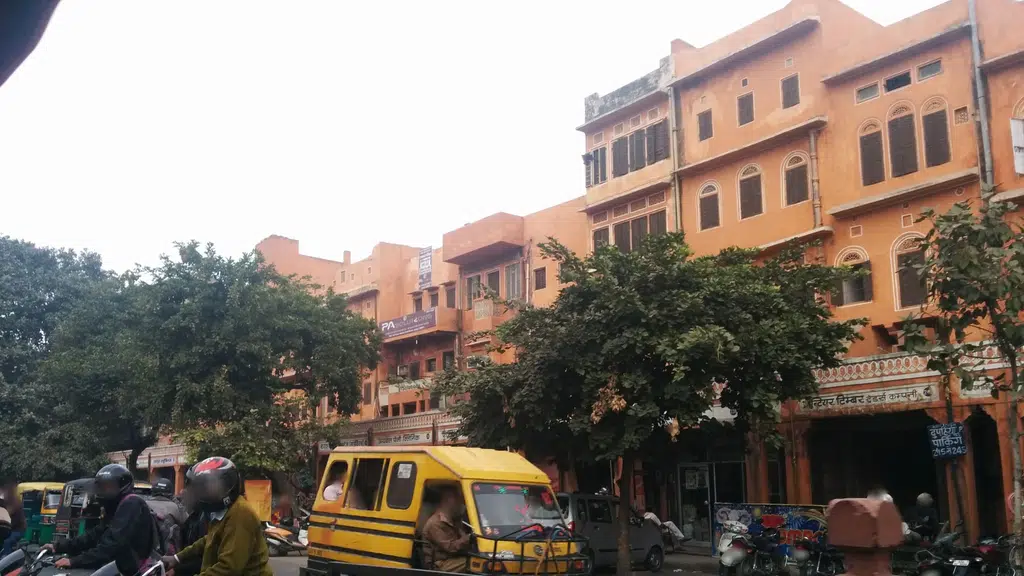 Khuteta Namkeen Bhandar