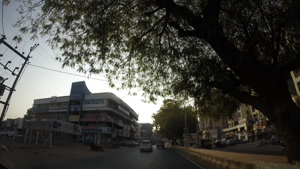 Oneway Anand