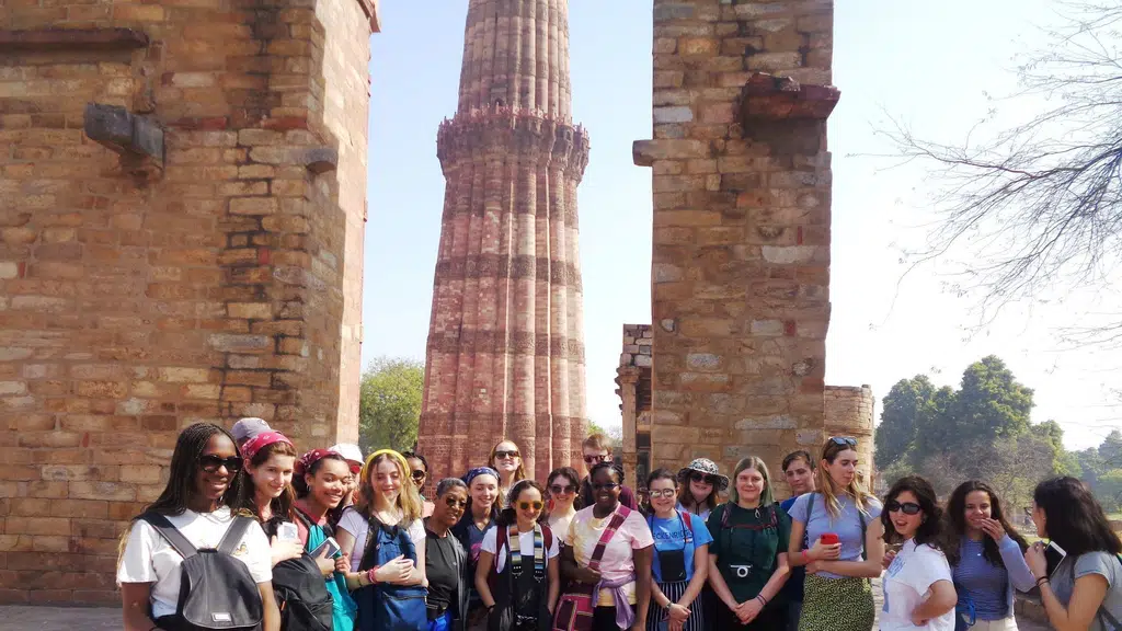 Holiday Tours And Travels (HTT)