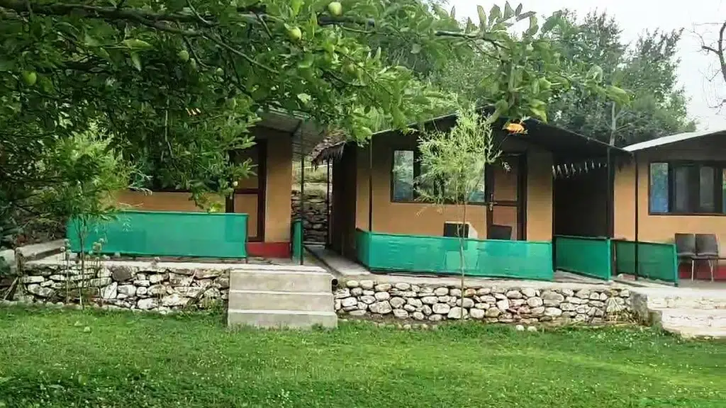 Pubber River Camps