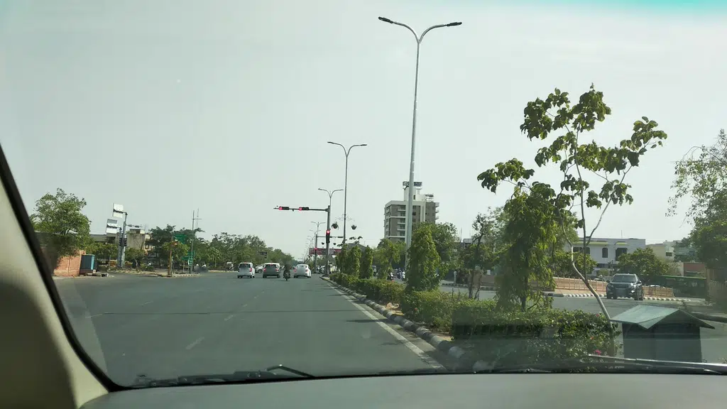 Shri Laxmi Narayan Mandir-Alternate Gate