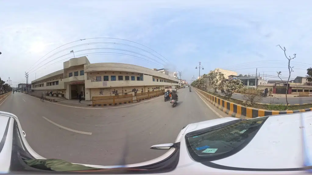 ATUL E-Rikshaw - Lahartara, Varanasi