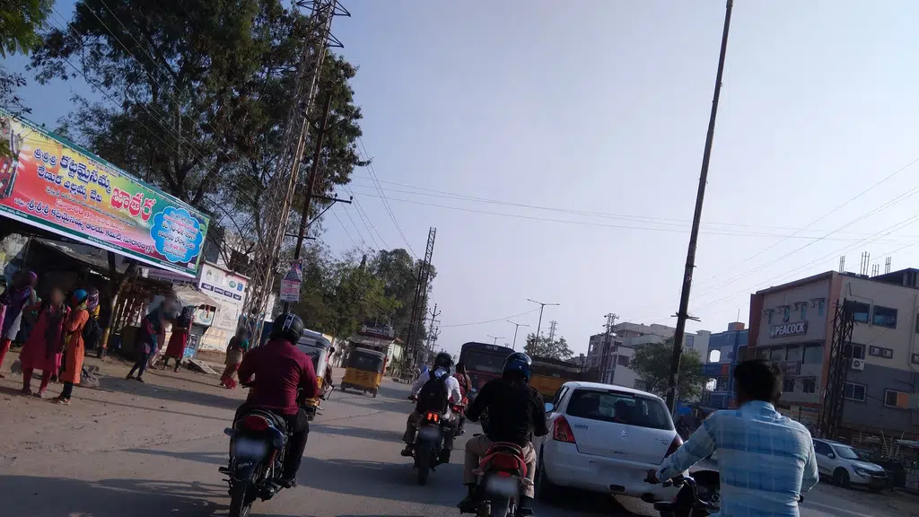 Ayesha Diagnostic Centre