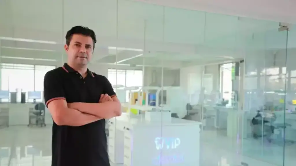VIP Dental Lab