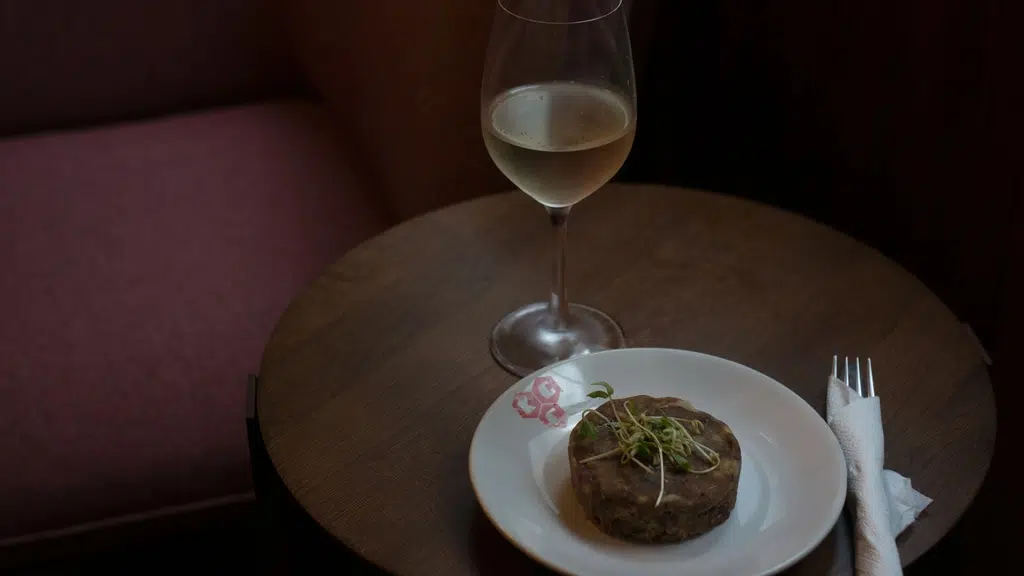 Kala Ghoda Cafe