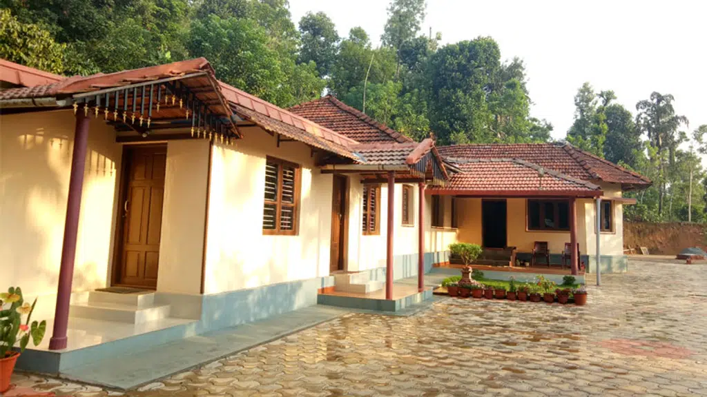 HimaGiri Homestay