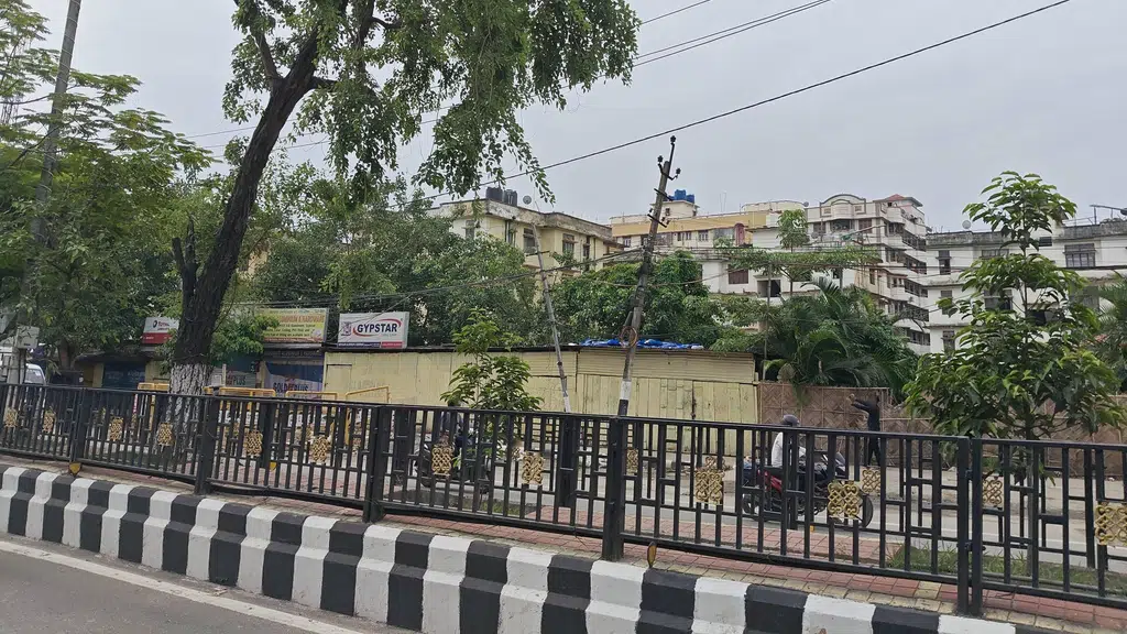 Flagship Aashray Guest House