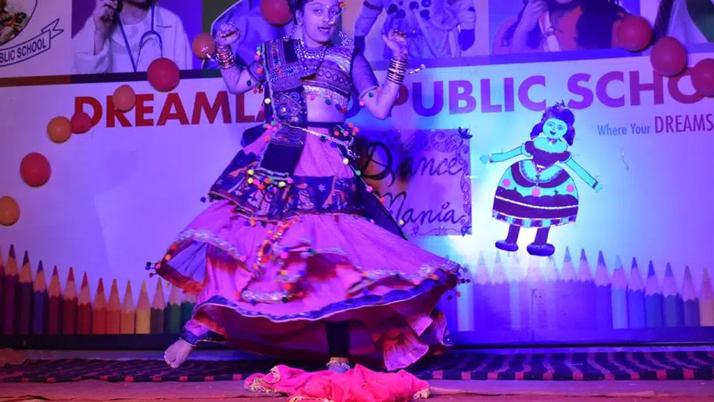 Dreamland Public School