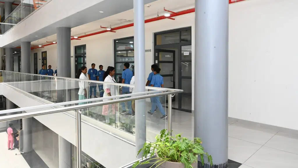Shardabai Pawar Institute of Nursing, Baramati
