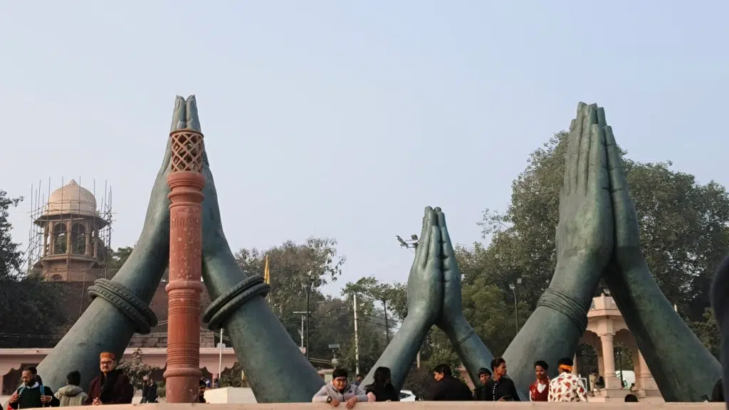 Shaanvi Tour And Travel