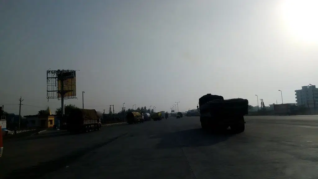 Kaza Toll Plaza