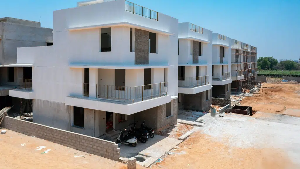 INDIS MYRA Villas