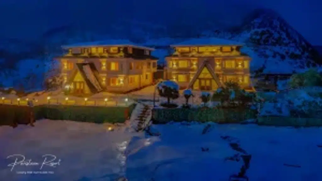 Paristaan resorts